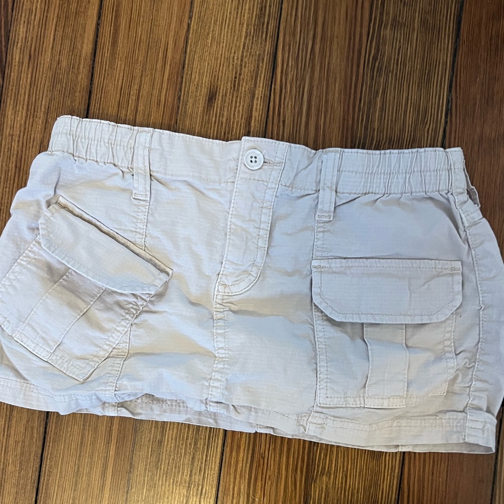 Urban outfitters BDG khaki cargo skirt